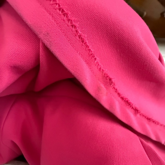 LIKELY
Medallia Mermaid Gown Size 2 - Picture 8 of 8